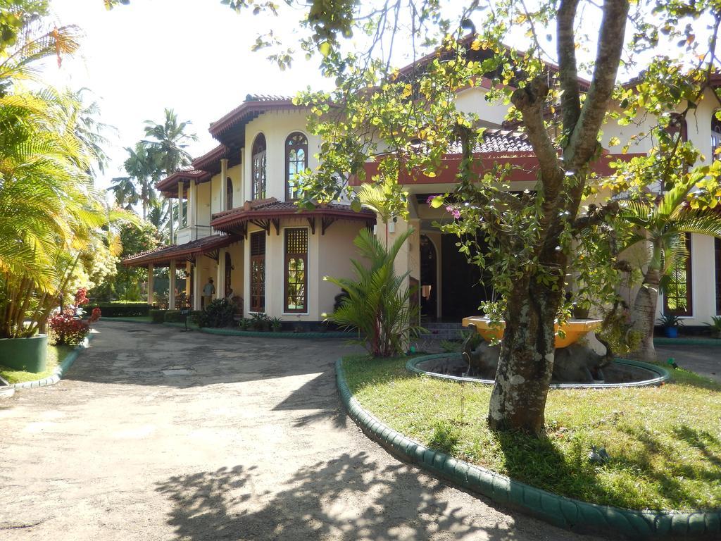 Villa Ranmenika أهونغالا المظهر الخارجي الصورة